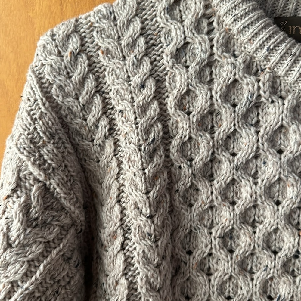 100% Virgin Wool Fisherman Sweater - Picture 3 of 9